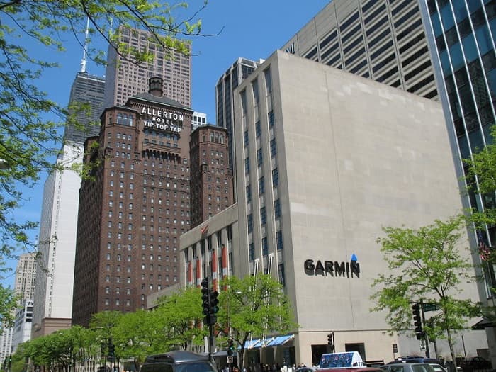 BURRELL JONATHAN buys 391,600 shares of GARMIN LTD [GRMN]