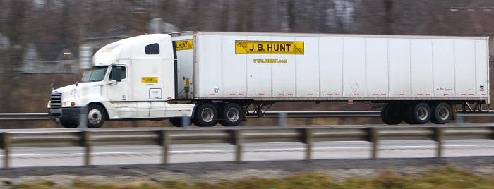 Scott Stuart Lockard sells 29,126 shares of HUNT J B TRANSPORT SERVICES INC [JBHT]