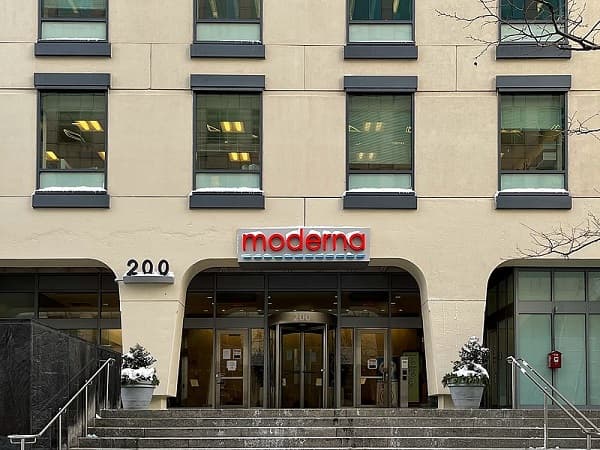 Moderna, Inc. [MRNA] reports $1.3 billion quarterly net loss