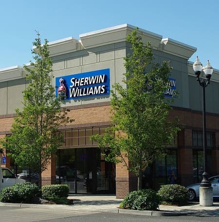 Young Bryan J sells 7,955 shares of SHERWIN WILLIAMS CO [SHW]