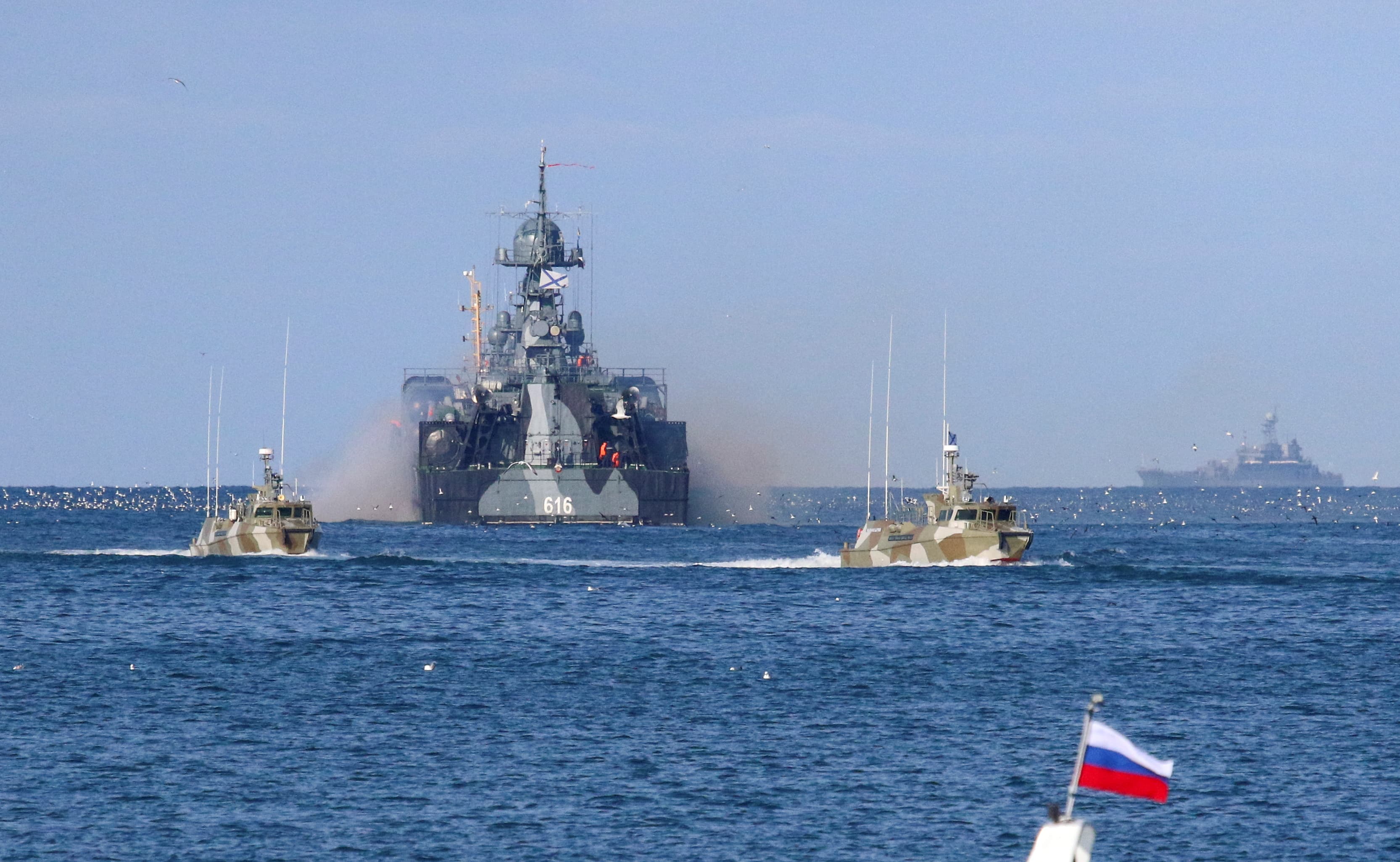 Britain says Russian naval fleet struggles to exert effective sea control