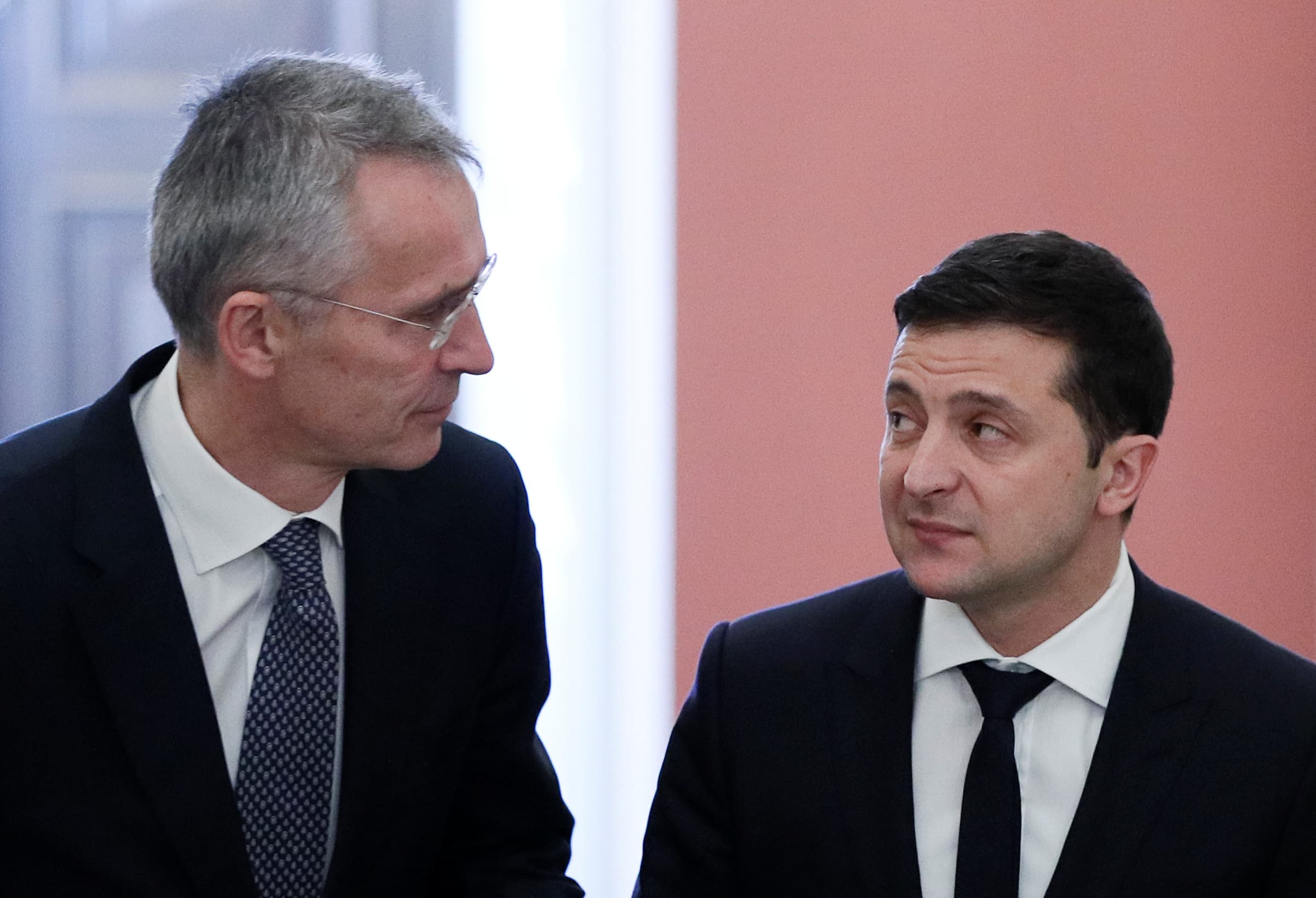 NATO head talks with Zelenskyy to discuss more military assistance