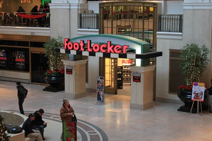 FOOT LOCKER REIMAGINES SNEAKER SHOPPING EXPERIENCE WITH FLX REWARDS PROGRAM RELAUNCH